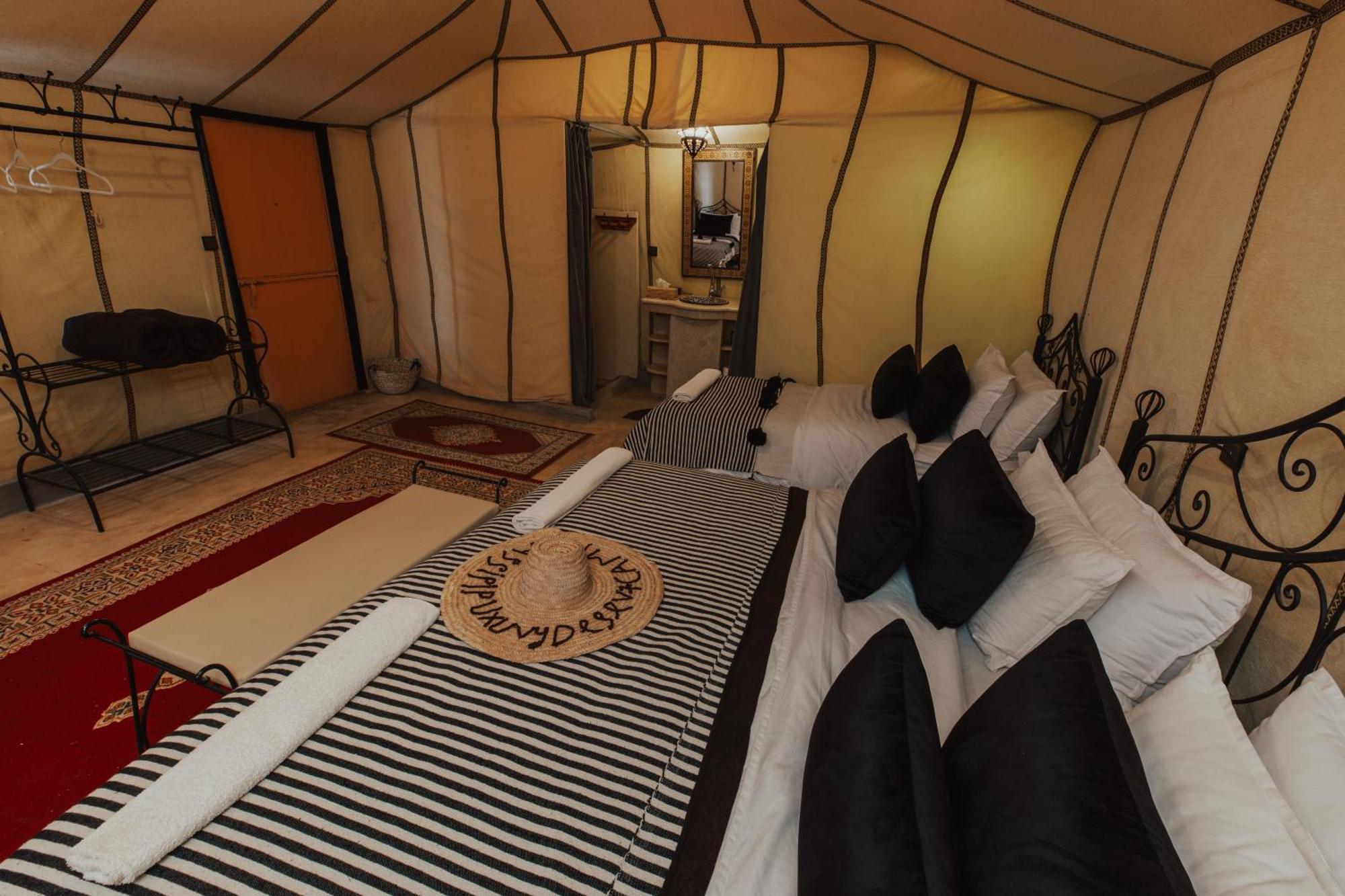 Merzouga Royal Camp 외부 사진
